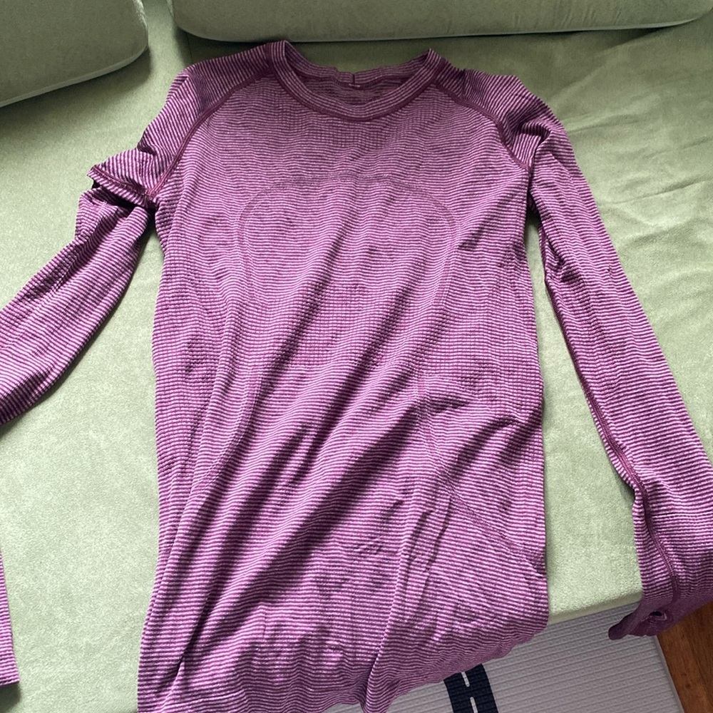 Long sleeve lululemon top